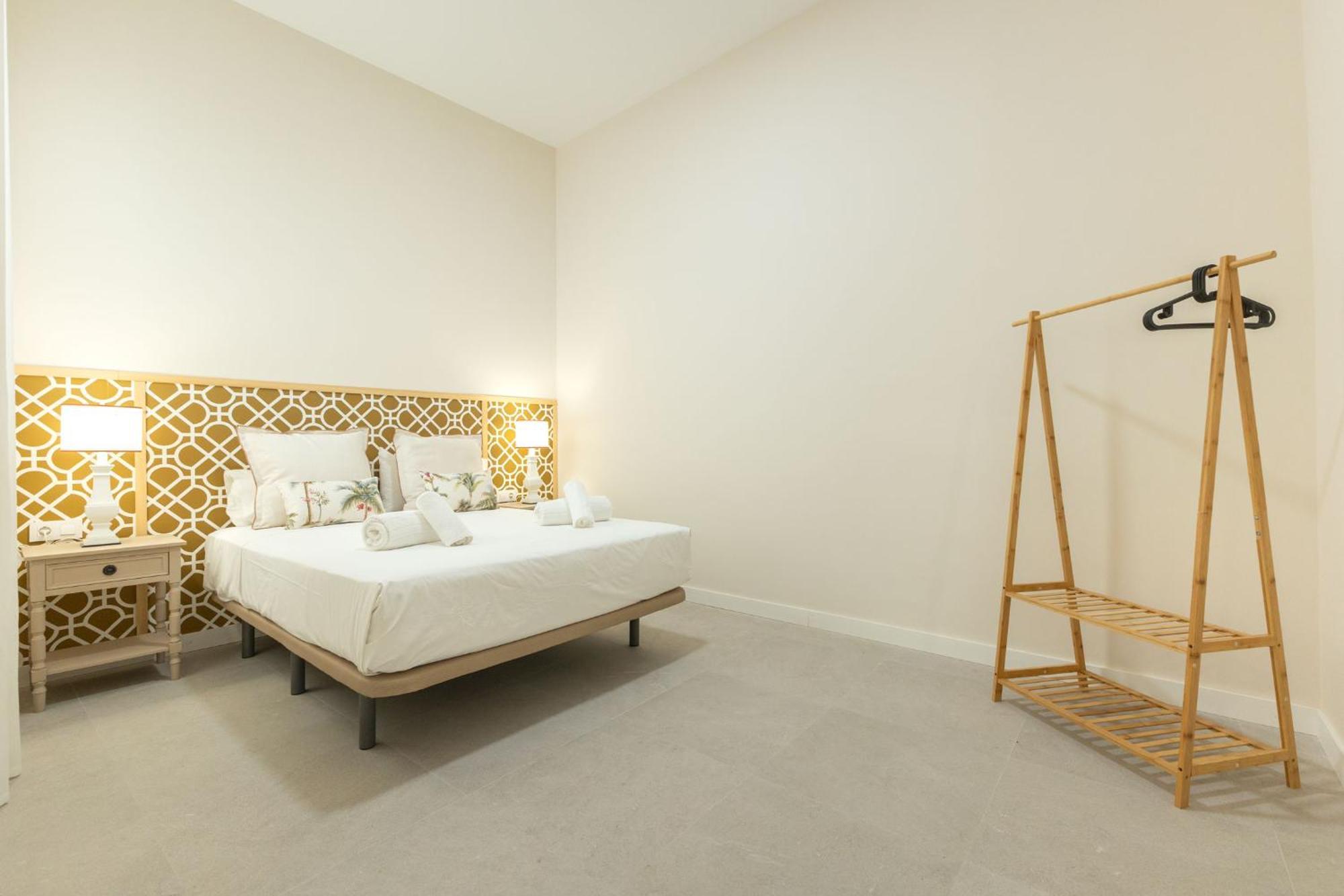 Rt41 Triana Deluxe Apartment Seville Room photo