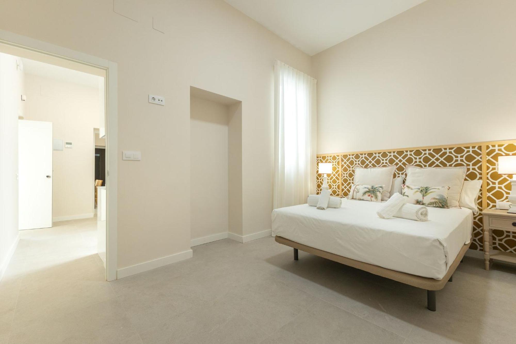 Rt41 Triana Deluxe Apartment Seville Room photo