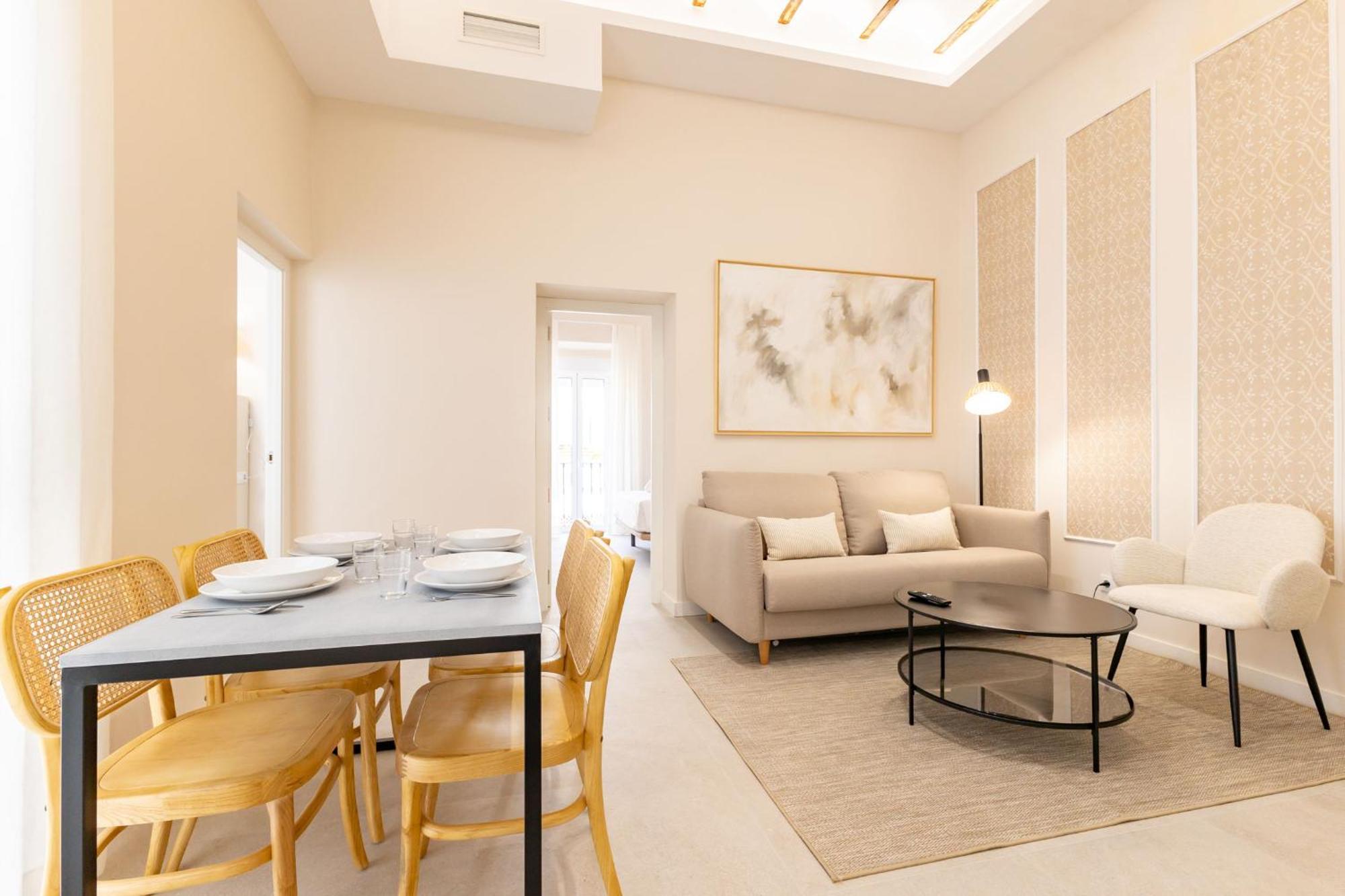 Rt41 Triana Deluxe Apartment Seville Room photo