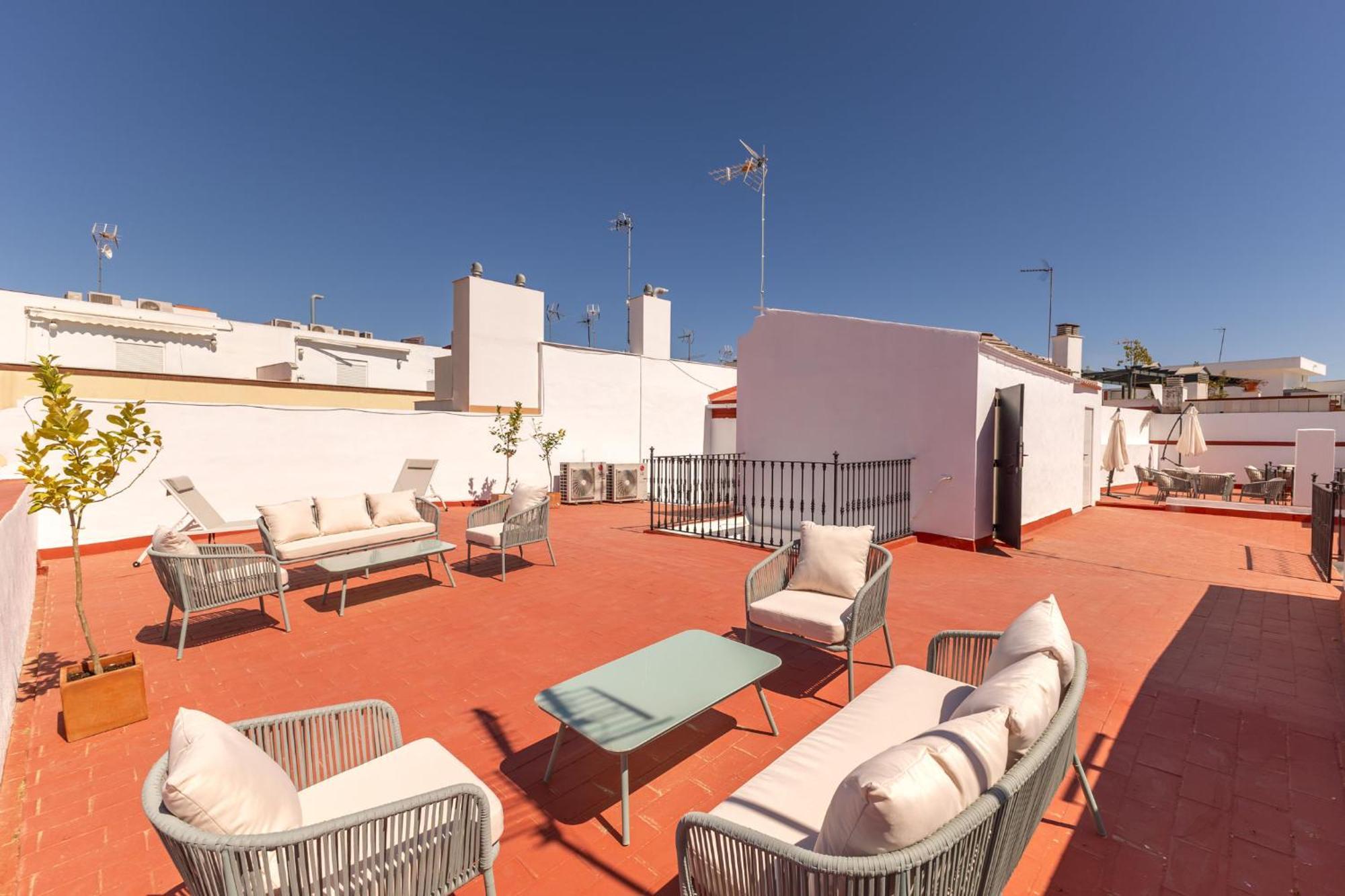 Rt41 Triana Deluxe Apartment Seville Exterior photo
