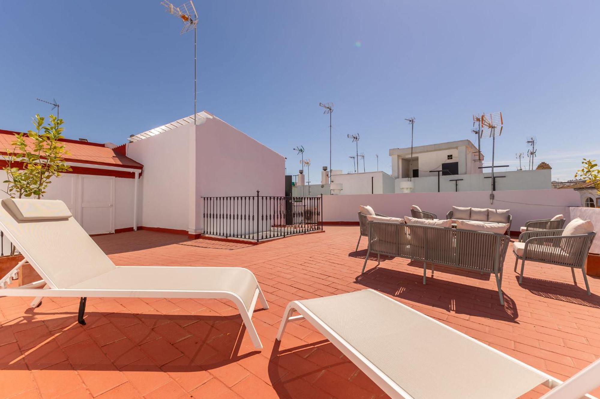 Rt41 Triana Deluxe Apartment Seville Exterior photo